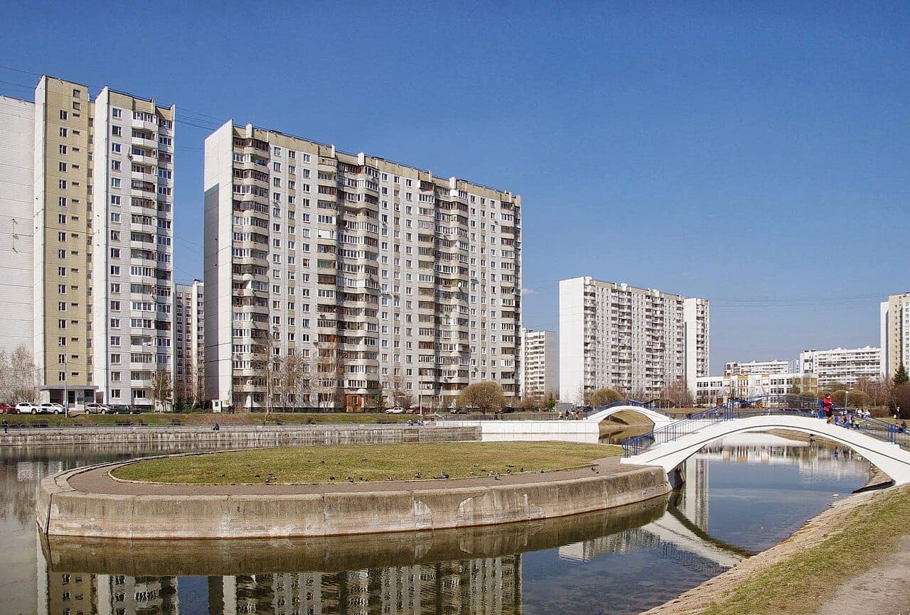 Зона отдыха у Нижнего Каменского пруда